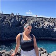 Profesora de refuerzo con experiencia en niños y adolescentes